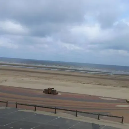 Appart Vue 5e Etage, 2 Ch & Parking Securise Apartment Bray-Dunes