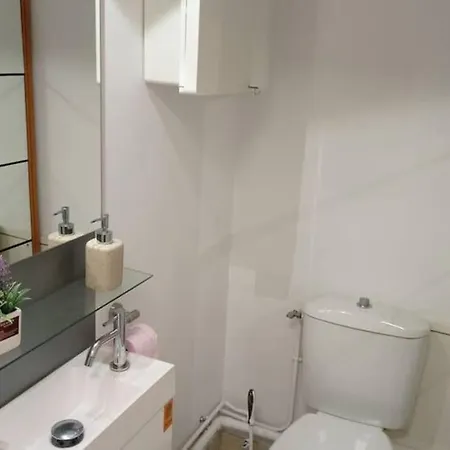 Appart Vue 5e Etage, 2 Ch & Parking Securise *