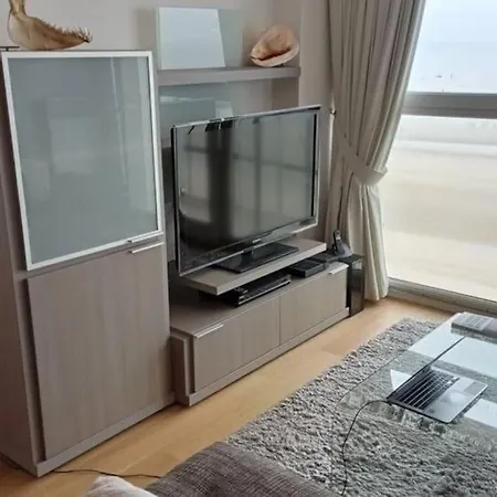 Appart Vue 5e Etage, 2 Ch & Parking Securise